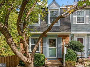 8429 Lazy Creek Ct, Springfield, VA 22153