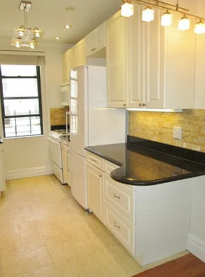Rented by Keller Williams NYC | media 14