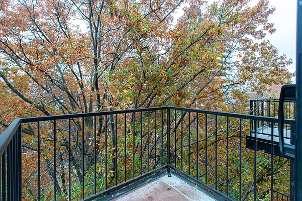 Rented by Pinn Realty | media 34