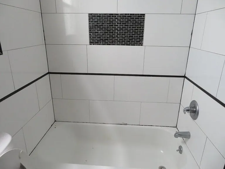 572 Nassau St #2 — Photo 13