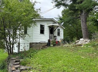 685 Violet Ave, Hyde Park, NY 12538