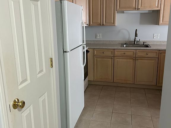 2nd image of 16 Crestview Cir Unit 176