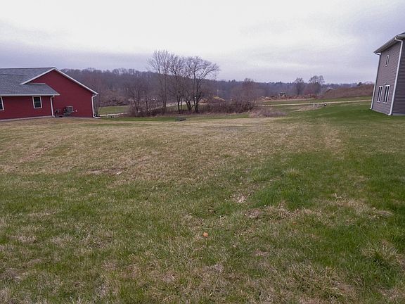 2nd image of 300 Diamond Oaks Dr