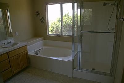 Large master bath with separate tub and shower
