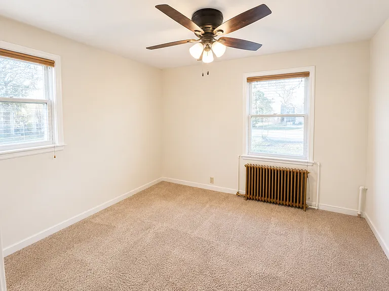 Cleveland/Niles Apartments — Photo 7