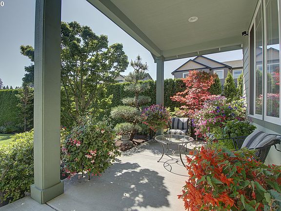 3rd image of 10302 NE 45th Ave