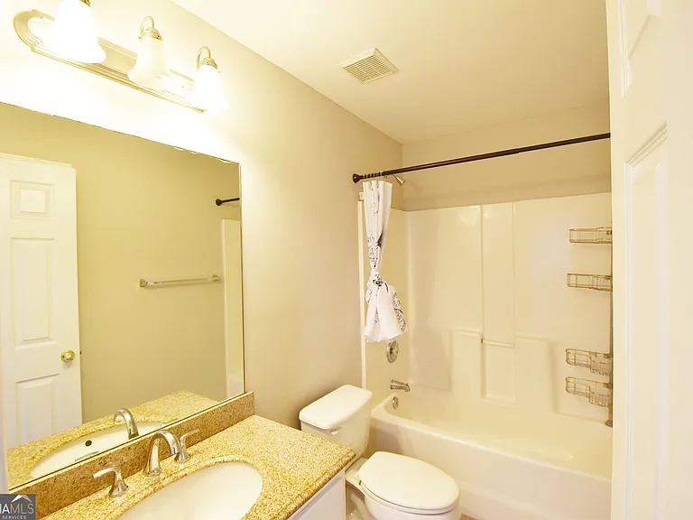 208 Turnbridge Cir — Photo 10