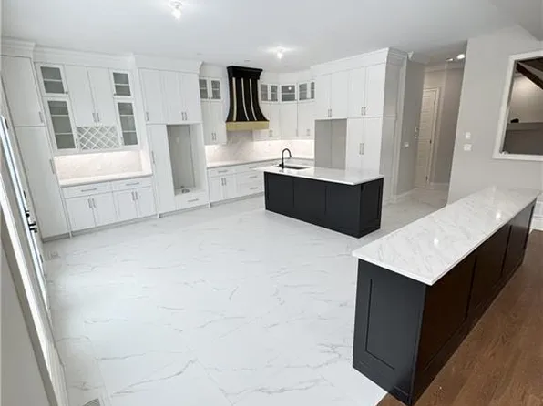 143 Klein Cir, Ancaster, ON L9K 0K3