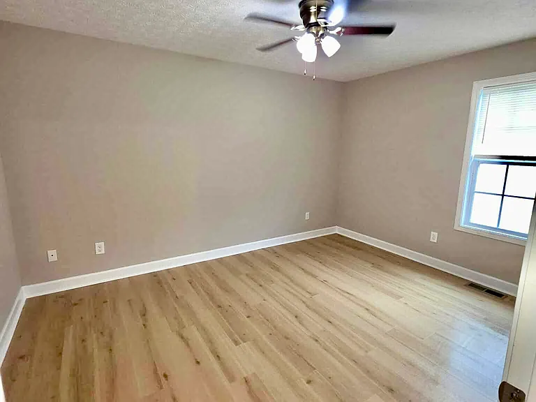 161 McFadin Station St #103 — Photo 12