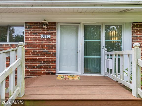 4th image of 3225 Pauline Dr