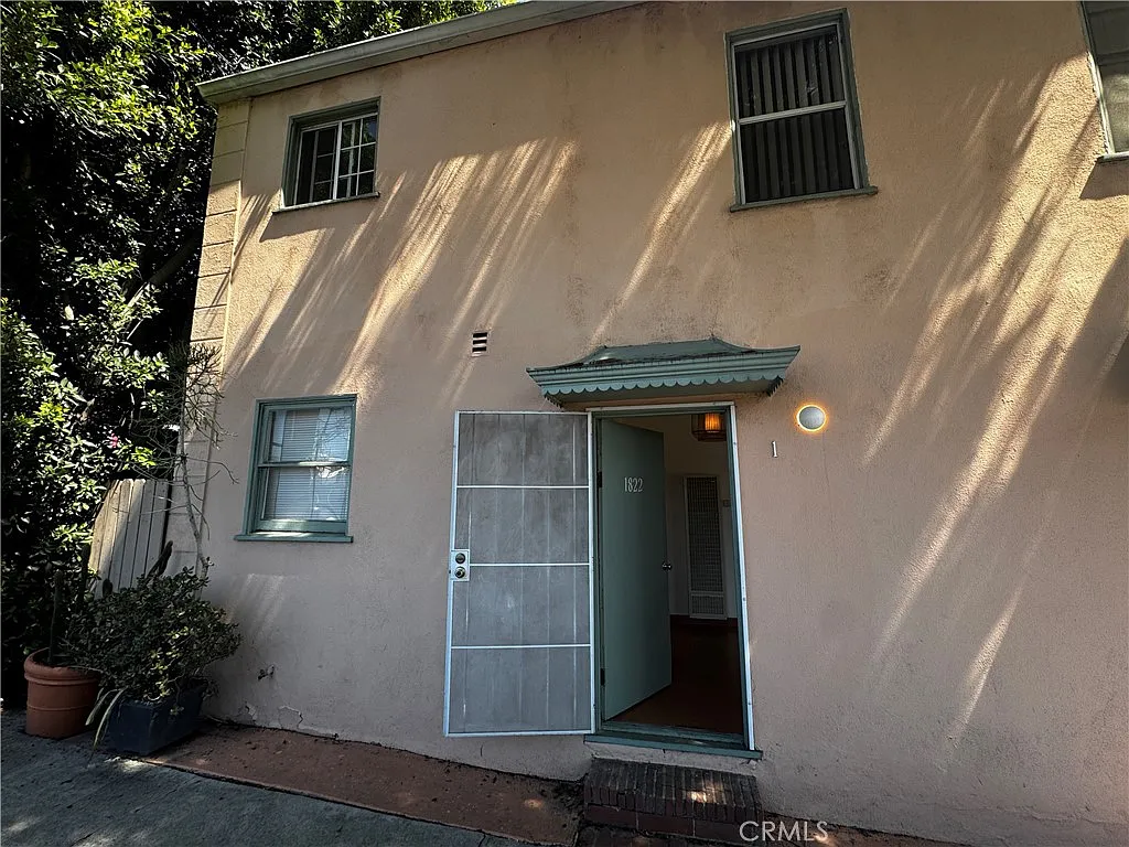 2 bed, 840 sqft, $3,095 — Photo 4