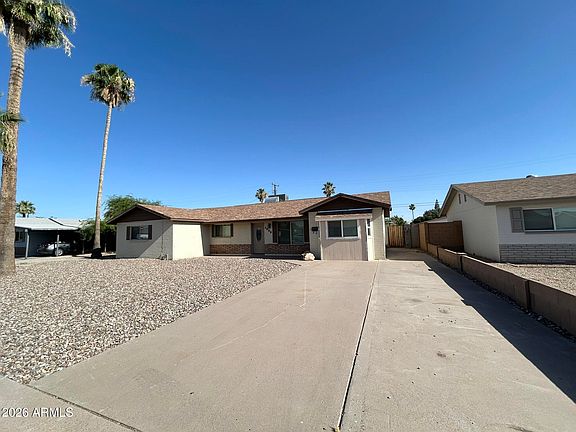 2nd image of 1533 W 7TH Street