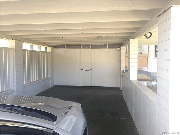 4th image of 921 Luawai St