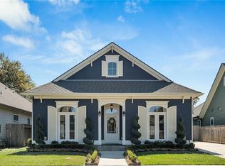 9 Magnolia Pl, Jefferson, LA 70121