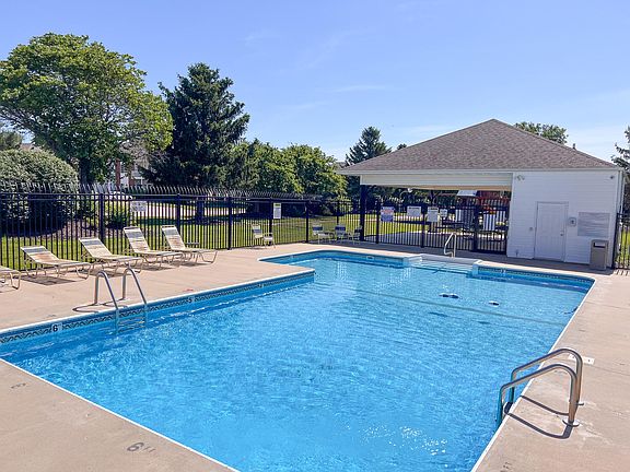 3rd image of 1100 Kennesaw Ridge Rd APT 1005