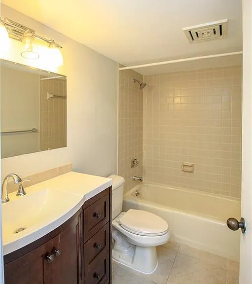4540 NE Sandpebble Trce #104 — Photo 26
