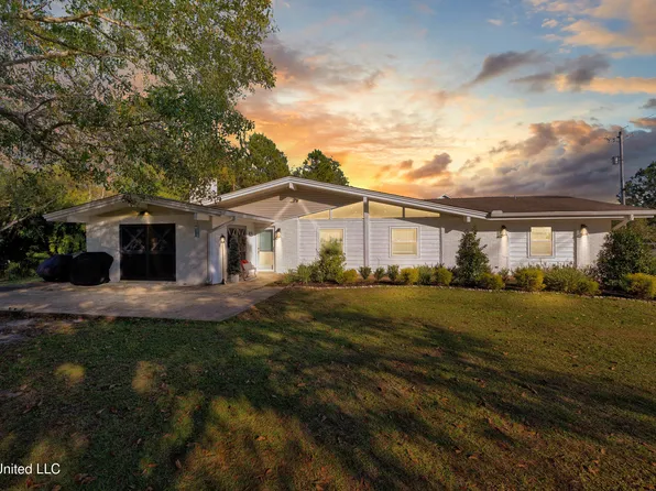14020 Glendale Rd, Ocean Springs, MS 39565