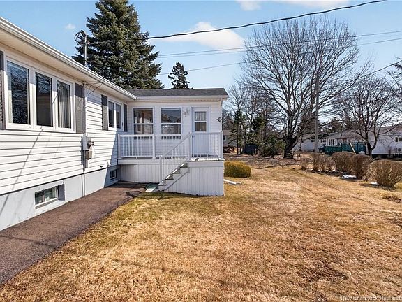 2nd image of 131 Queen Mary Rd