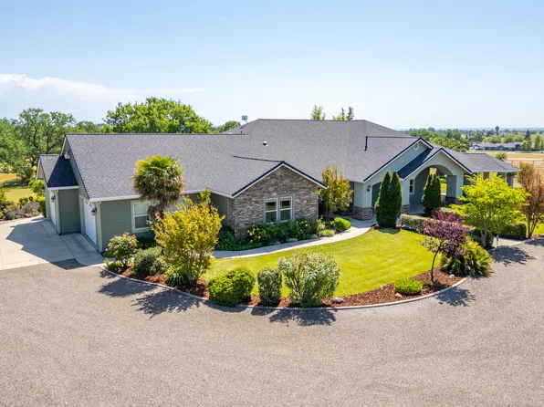 21750 Los Altos Dr, Palo Cedro, CA 96073