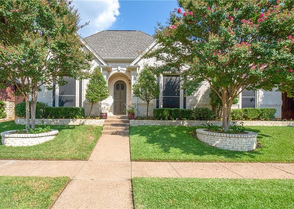 1st image of 2428 Bedford Cir