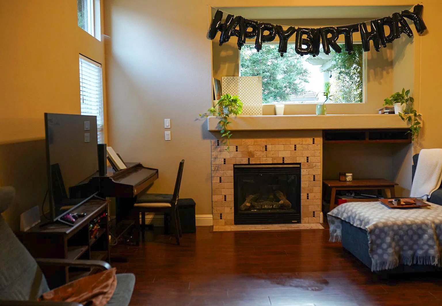 4 bed, 1851 sqft, $3,000 — Photo 4