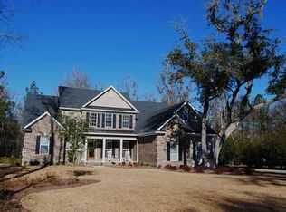 210 Kingston Cir, Richmond Hill, GA 31324