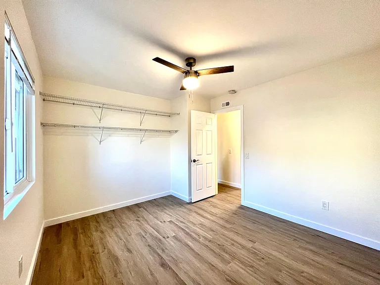 3606 Harvard Dr — Photo 12