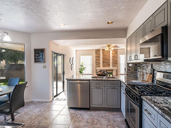 4th image of 8604 Vineyard Ridge Rd NE