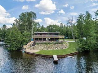 801 Edenville Lake Rd, Hope, MI 48628