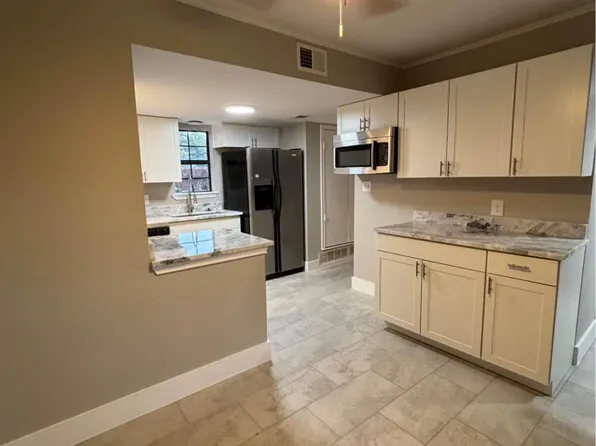 5614 Harvest Hill Rd, Dallas, TX 75230