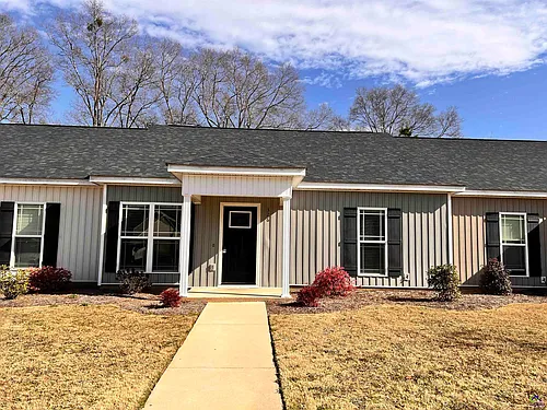 119 Washington Place Dr Photo 1