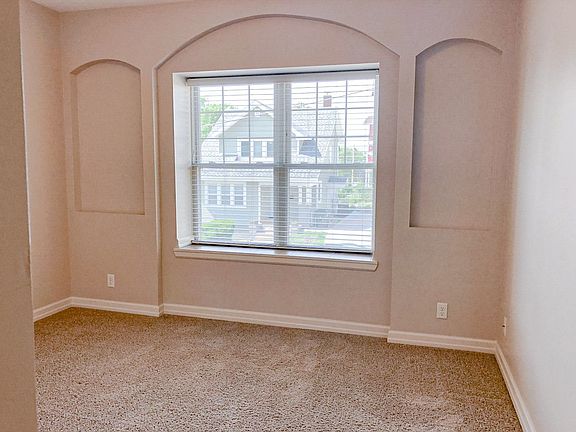 3rd image of 3007 Jackson St #301-B1100