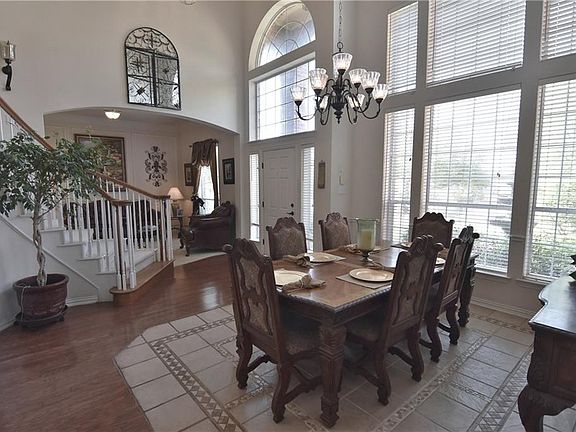 4th image of 3310 Shadow Wood Cir