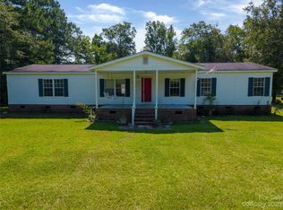 759 Harleysville Rd, Rowland, NC 28383