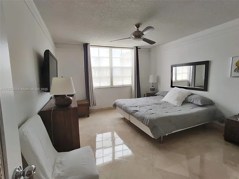 19877 E Country Club Dr #3606 — Photo 12