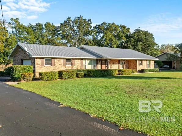 22582 Ridgewood Dr, Robertsdale, AL 36567