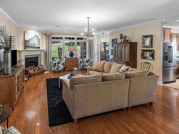 5th image of 8606 Belle Mina Way