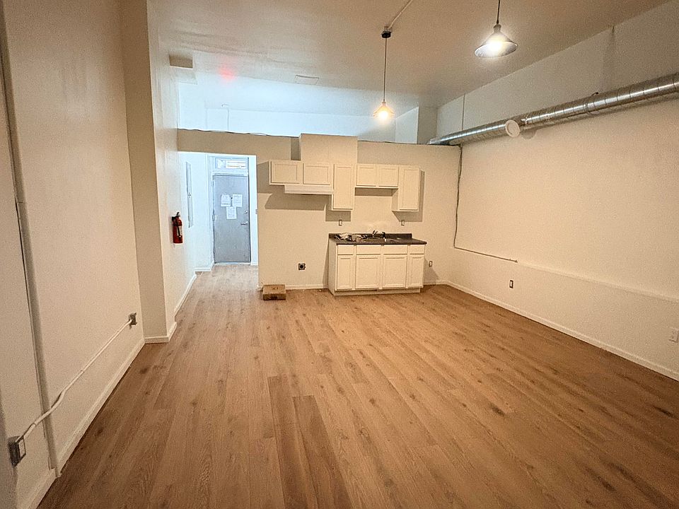 1st image of 13000 Buckeye Rd #R12