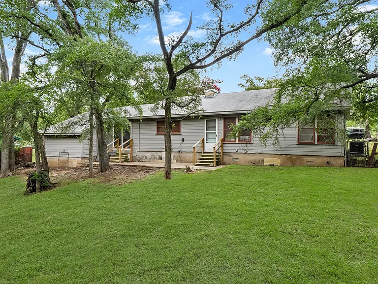 6208 Walnut Hills Dr — Photo 22