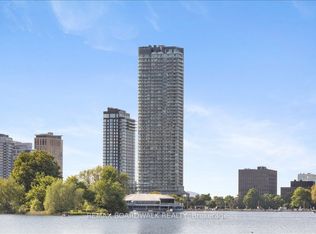 805 Carling Ave #3705, Ottawa, ON K1Z7K7
