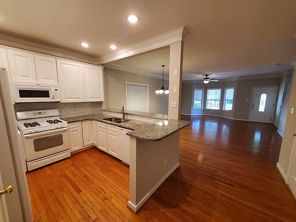 5th image of 1107 N 36th St