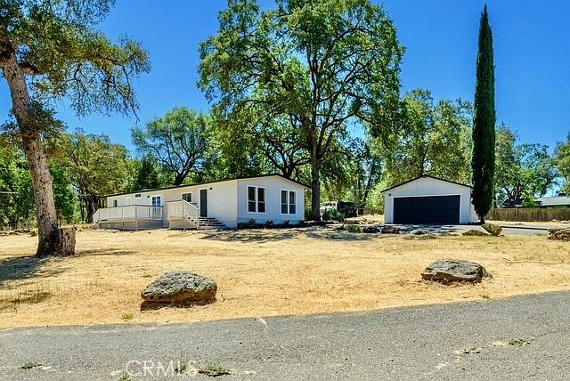 1st image of 6821 Woodstock Ln