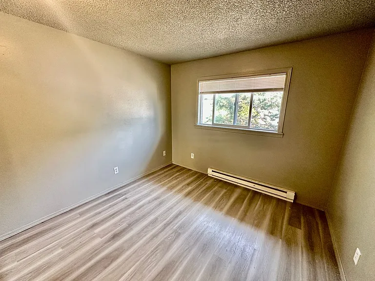 3315 E Garnet Ave — Photo 7