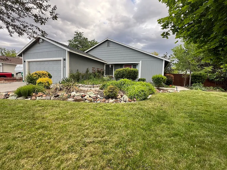 110 Regier Springs Dr — Photo 2