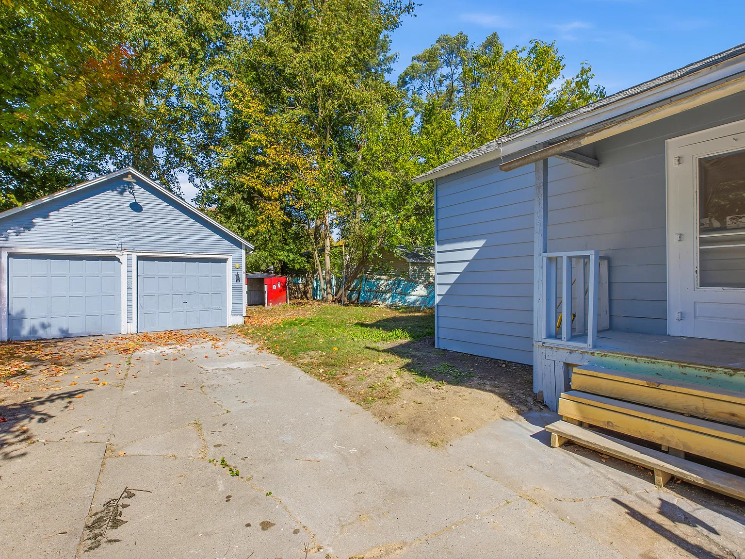 3 bed, 1300 sqft, $1,500 — Photo 2