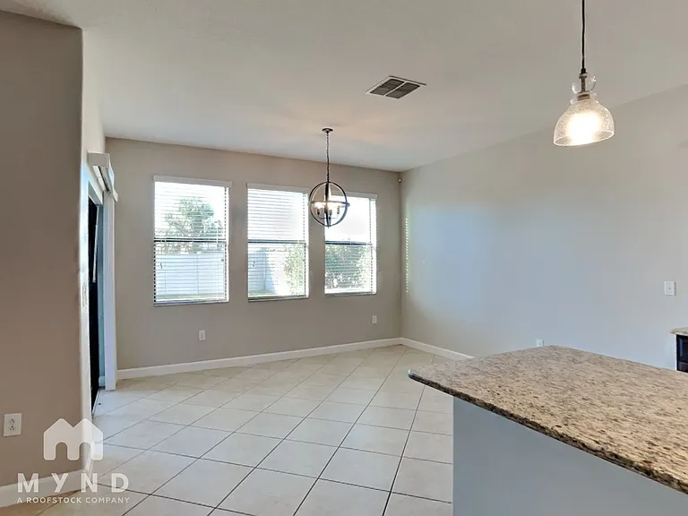 10159 Newminster Loop — Photo 7