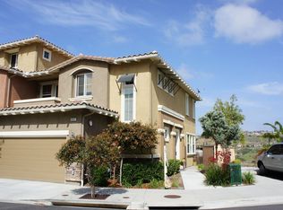 6942 Tourmaline Pl, Carlsbad, CA 92009