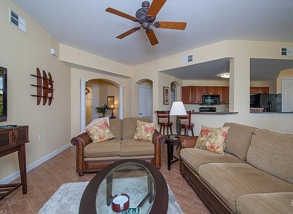 4th image of 20220 Burnside Pl Unit 1801