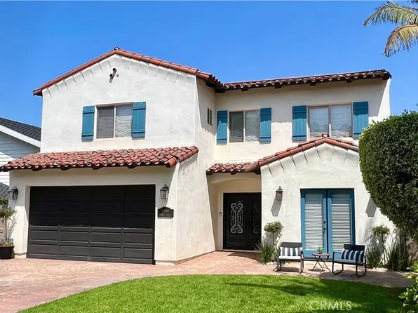 1009 8th St, Manhattan Beach, CA 90266
