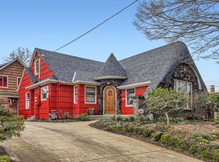 2730 NE Knott St #A, Portland, OR 97212